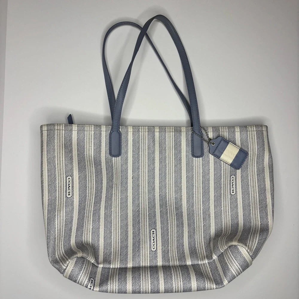 Coach Legacy Striped Weekend Tote Bag Purse Blue White Handbag Graphic Print